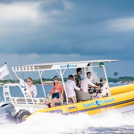 Jpark Island Resort & Waterpark Cebu