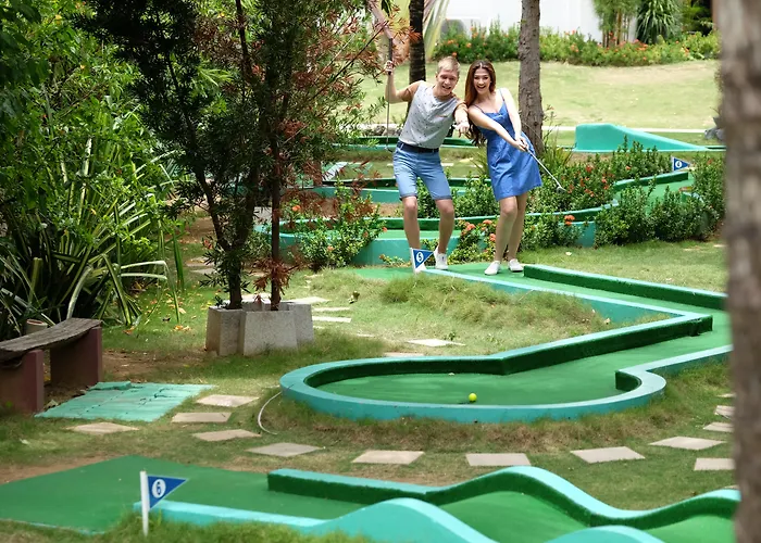 Resort Jpark Island & Waterpark Cebu 5*