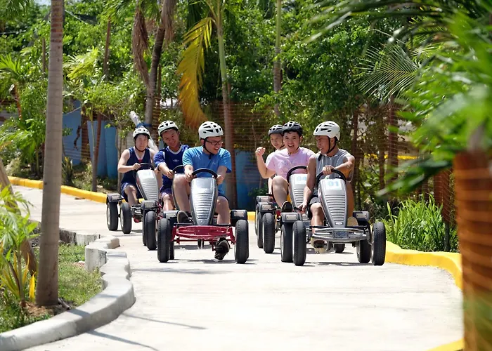 Jpark Island & Waterpark Cebu 5* Lapu-Lapu City