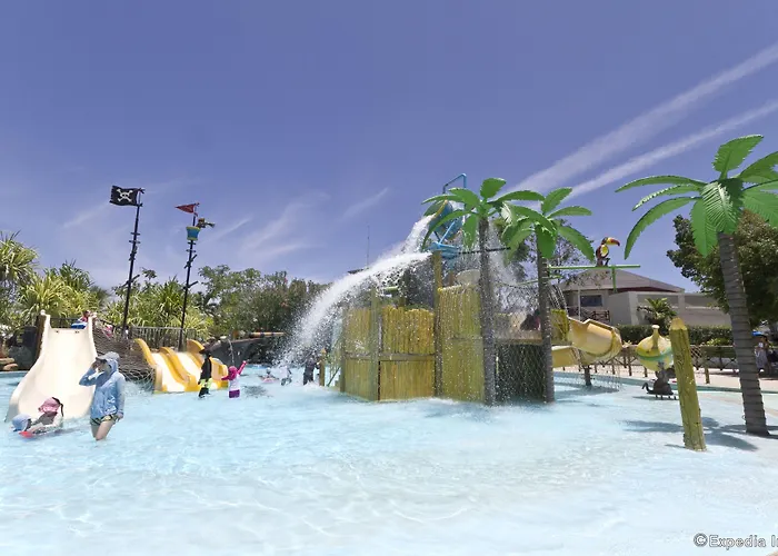 Jpark Island & Waterpark Cebu 5*